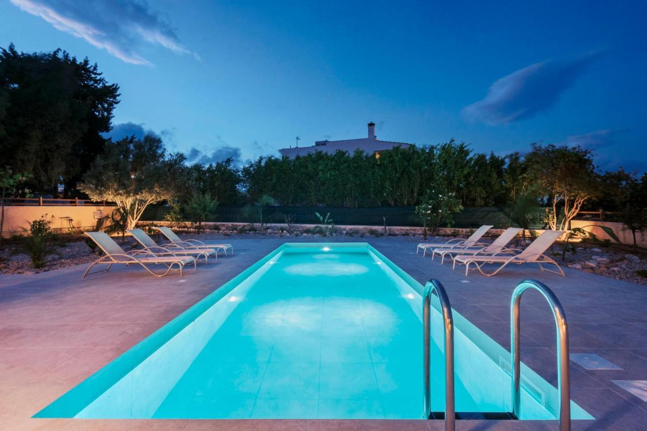 Villa Maribia With Private Pool Gennadi Exterior foto